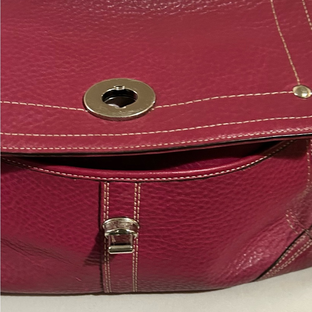 Coach Pink Leather Shoulder Bag. - Picture 7 of 9